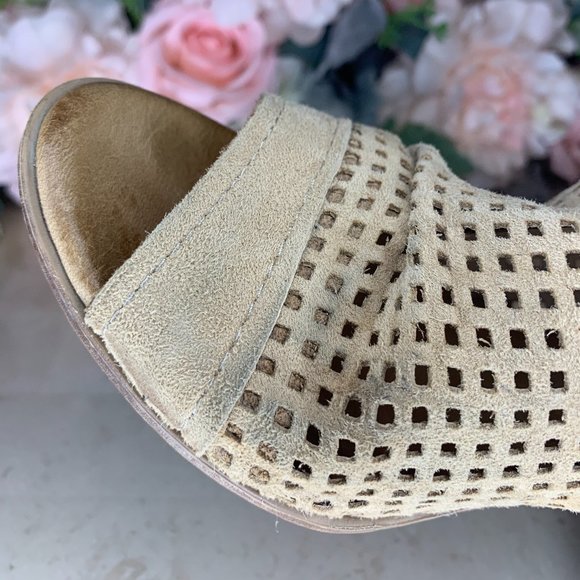 Bueno size 38 - Picture 7 of 8